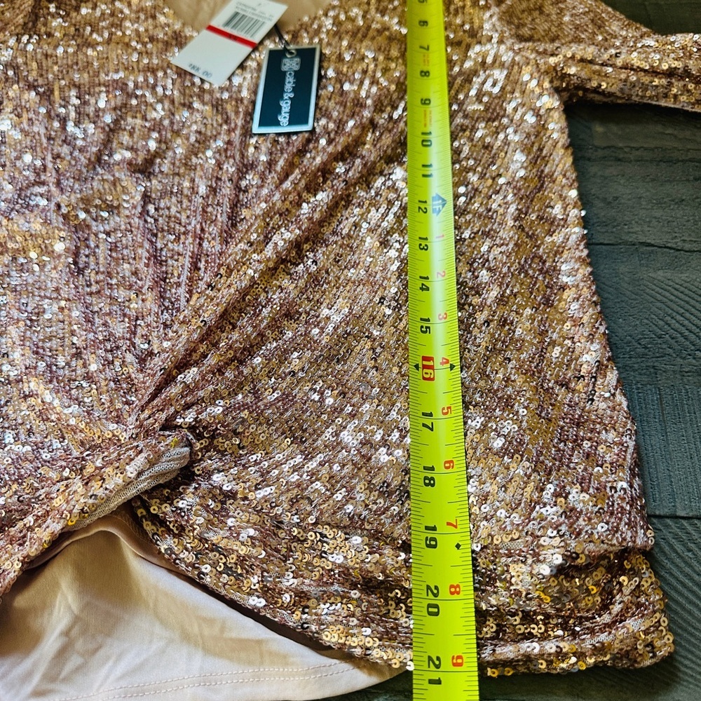 NWT Cable & Gauge Women’s Gold Sequin Twist Front Blouse XS - Picture 7 of 8